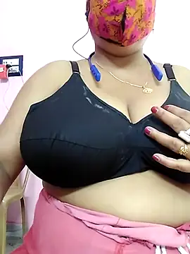 Snapshot of Kayra_34 chatting on September 16, 2025, 4:02 am Kayra 34 online show from September 16, 2025, 4:02 am