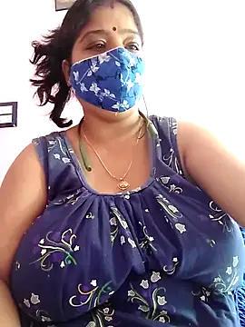 Snapshot of Kayra_34 chatting on March 19, 2025, 7:29 am Kayra 34 online show from March 19, 2025, 7:29 am