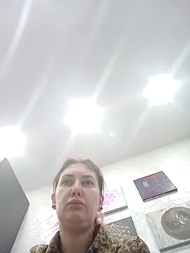 BlueXOwl online show from October 22, 2025, 2:27 pm