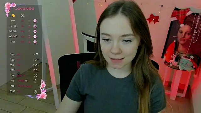 Snapshot of Florence_meow chatting on January 13, 2025, 7:32 am Florence meow online show from January 13, 2025, 7:32 am