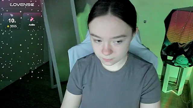 Snapshot of Florence_meow chatting on October 4, 2025, 3:41 am Florence meow online show from October 4, 2025, 3:41 am