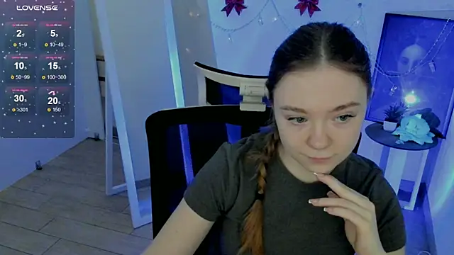 Snapshot of Florence_meow chatting on January 24, 2025, 8:34 am Florence meow online show from January 24, 2025, 8:34 am