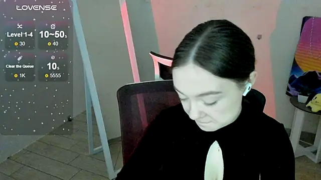 Snapshot of Florence_meow chatting on October 19, 2025, 6:49 am Florence meow online show from October 19, 2025, 6:49 am