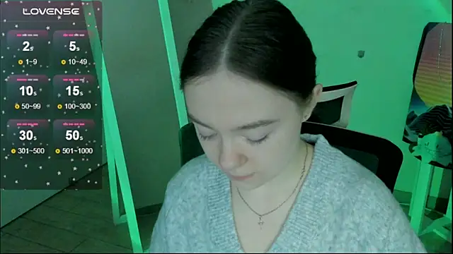 Snapshot of Florence_meow chatting on November 3, 2025, 7:35 am Florence meow online show from November 3, 2025, 7:35 am