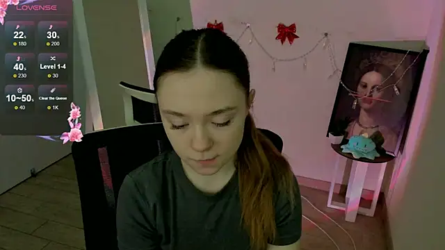 Snapshot of Florence_meow chatting on February 7, 2025, 8:22 am Florence meow online show from February 7, 2025, 8:22 am