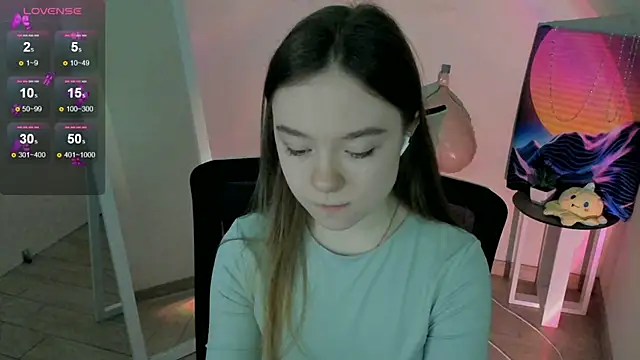 Snapshot of Florence_meow chatting on March 3, 2025, 7:35 am Florence meow online show from March 3, 2025, 7:35 am