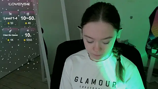 Snapshot of Florence_meow chatting on September 20, 2025, 6:29 am Florence meow online show from September 20, 2025, 6:29 am