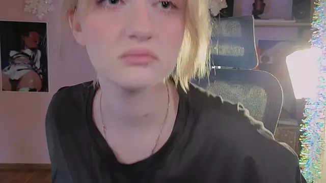 ELLIEJAY online show from January 10, 2026, 5:25 am