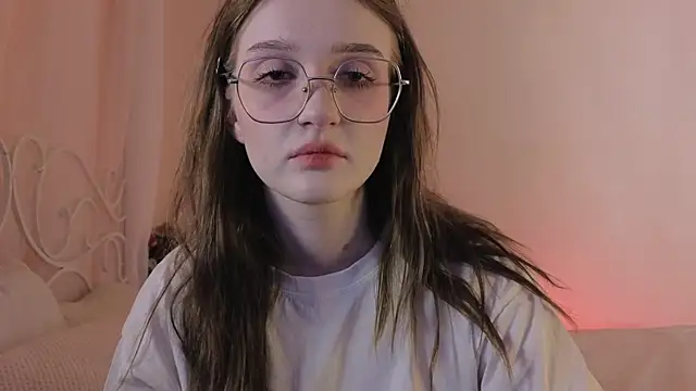 Snapshot of ELLIEJAY chatting on March 20, 2025, 8:19 pm ELLIEJAY online show from March 20, 2025, 8:19 pm