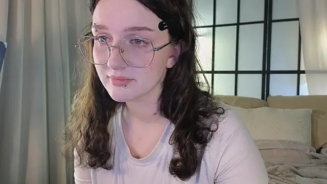 Snapshot of ELLIEJAY chatting on November 14, 2025, 5:33 am ELLIEJAY online show from November 14, 2025, 5:33 am