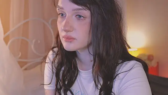 Snapshot of ELLIEJAY chatting on October 8, 2025, 5:20 am ELLIEJAY online show from October 8, 2025, 5:20 am