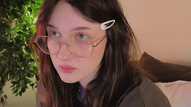 Snapshot of ELLIEJAY chatting on November 20, 2025, 5:19 am ELLIEJAY online show from November 20, 2025, 5:19 am