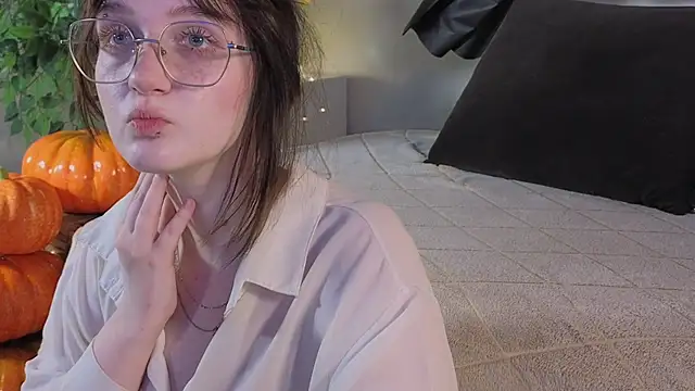 Snapshot of ELLIEJAY chatting on November 2, 2025, 5:23 am ELLIEJAY online show from November 2, 2025, 5:23 am