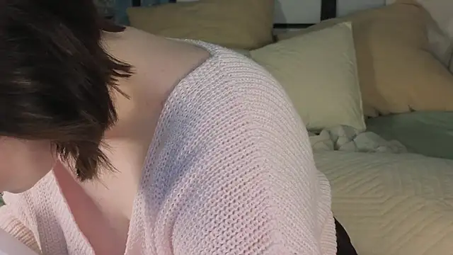 Snapshot of ELLIEJAY chatting on November 28, 2025, 5:18 am ELLIEJAY online show from November 28, 2025, 5:18 am