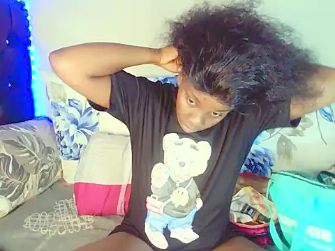 Snapshot of dinnykrazx chatting on September 14, 2025, 1:22 pm dinnykrazx online show from September 14, 2025, 1:22 pm