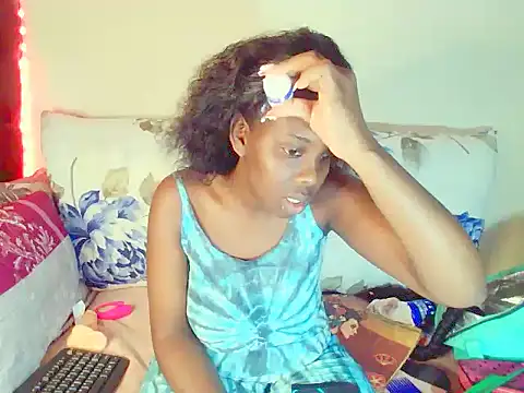 Snapshot of dinnykrazx chatting on September 25, 2025, 4:35 pm dinnykrazx online show from September 25, 2025, 4:35 pm