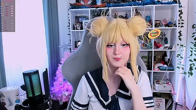 Snapshot of ohclementine chatting on January 16, 2026, 10:19 am ohclementine online show from January 16, 2026, 10:19 am