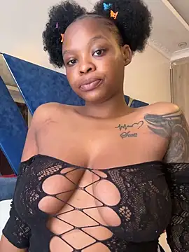 Snapshot of SexxyLunar chatting on November 14, 2025, 7:45 am SexxyLunar online show from November 14, 2025, 7:45 am