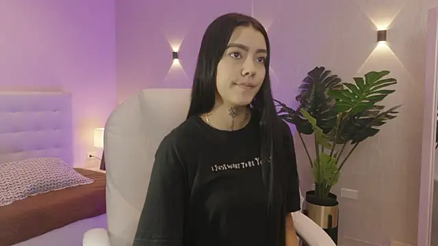 Snapshot of miagomezweb1 chatting on November 5, 2025, 12:52 pm miagomezweb1 online show from November 5, 2025, 12:52 pm