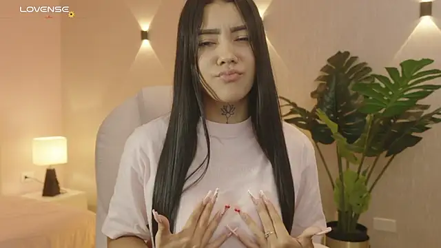 Snapshot of miagomezweb1 chatting on November 4, 2025, 12:53 pm miagomezweb1 online show from November 4, 2025, 12:53 pm