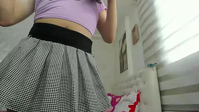 Snapshot of Ammy_Queen chatting on September 23, 2025, 9:44 pm Ammy Queen online show from September 23, 2025, 9:44 pm