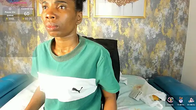 MonicaSchwartz online show from November 22, 2025, 2:27 pm