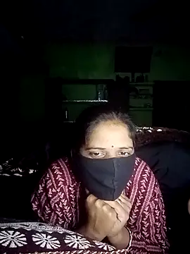 Nkumar173 online show from November 25, 2025, 3:45 pm