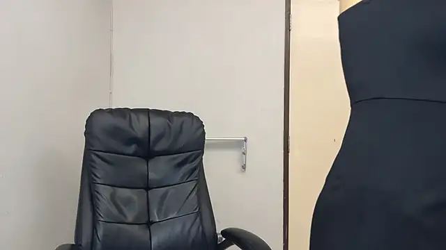 Snapshot of SassyJessi chatting on November 11, 2025, 4:07 am SassyJessi online show from November 11, 2025, 4:07 am