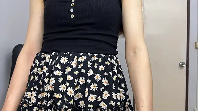 SassyJessi online show from March 16, 2026, 4:09 am