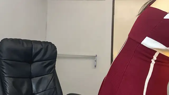 Snapshot of SassyJessi chatting on December 2, 2025, 4:03 am SassyJessi online show from December 2, 2025, 4:03 am