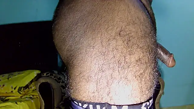 Snapshot of Brook403 chatting on December 13, 2024, 8:04 pm Brook403 online show from December 13, 2024, 8:04 pm