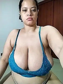 Snapshot of sweetpe chatting on March 9, 2025, 9:24 am sweetpe online show from March 9, 2025, 9:24 am