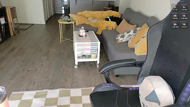 WendyDarling online show from September 25, 2025, 7:42 pm