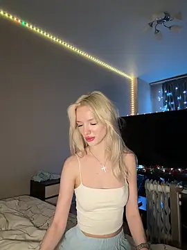 AleksaBlonde online show from February 28, 2025, 9:12 pm