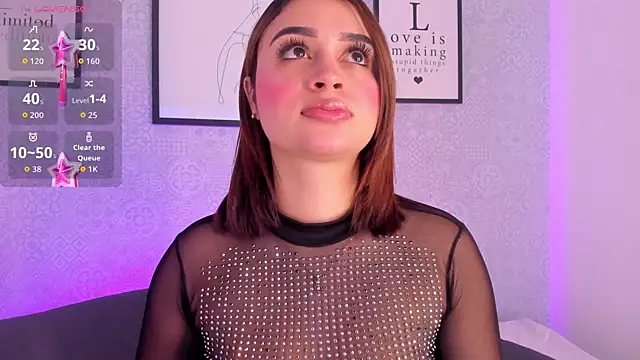 sophia 98 online show from November 15, 2025, 7:40 pm