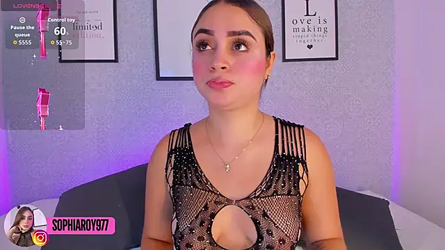 sophia 98 online show from November 19, 2025, 8:31 pm