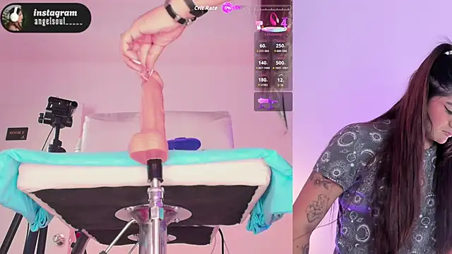 Snapshot of Angelst__ chatting on October 7, 2025, 6:58 am Angelst online show from October 7, 2025, 6:58 am