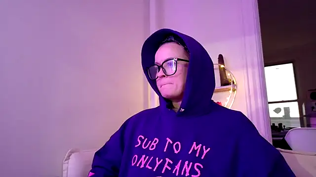 quinnmariexo online show from March 1, 2026, 11:05 pm