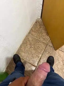 Luizcalado20 online show from March 16, 2025, 6:12 pm