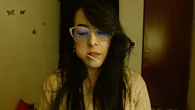 Snapshot of ella_peck chatting on July 10, 2026, 4:01 am ella peck online show from July 10, 2026, 4:01 am