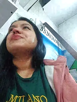 Sophie-hatter online show from March 20, 2025, 2:42 pm