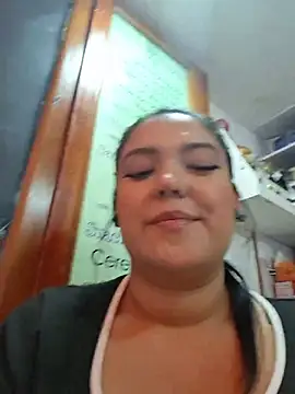Sophie-hatter online show from July 10, 2026, 3:23 pm
