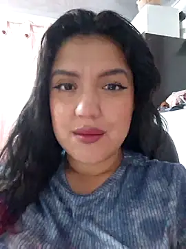 Sophie-hatter online show from March 26, 2026, 2:32 am