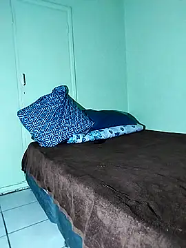 Fuckbudiez online show from April 19, 2026, 8:44 pm