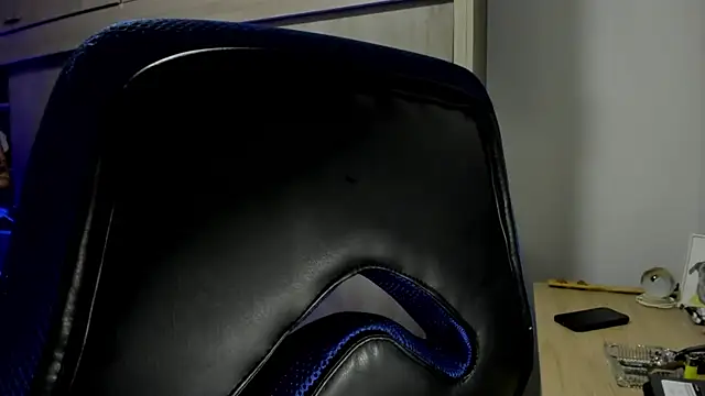 male pussy online show from January 12, 2026, 10:36 pm