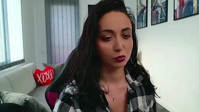 Snapshot of KatherineRyder chatting on April 24, 2026, 3:14 pm KatherineRyder online show from April 24, 2026, 3:14 pm