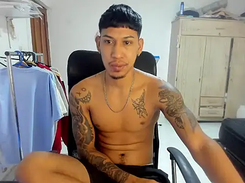 slim master12 online show from December 21, 2025, 1:52 am