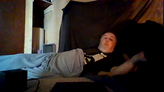 Nightshade7712 online show from February 14, 2026, 4:29 pm