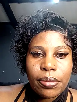 Snapshot of Nattybae09 chatting on October 29, 2025, 5:23 pm Nattybae09 online show from October 29, 2025, 5:23 pm