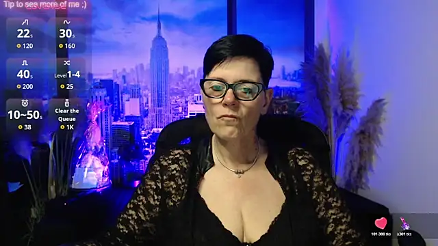 Snapshot of ninarandmann chatting on May 25, 2026, 4:06 pm ninarandmann online show from May 25, 2026, 4:06 pm